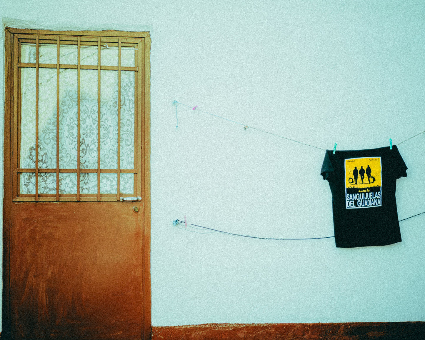 Camiseta "Revolá" Negra