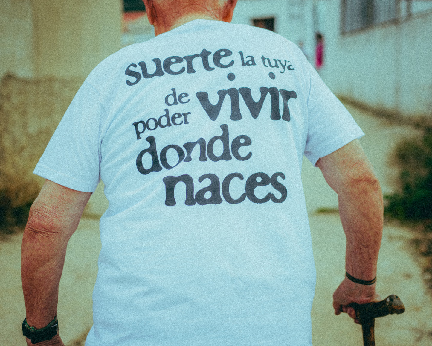 Camiseta "Suerte la tuya"